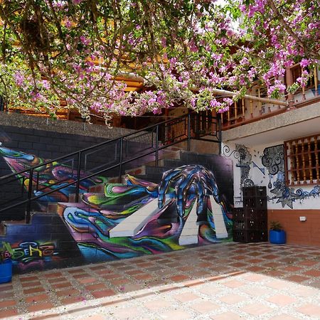 Casa Kayam Art Hostel Coliving Coworking Guatapé Eksteriør bilde