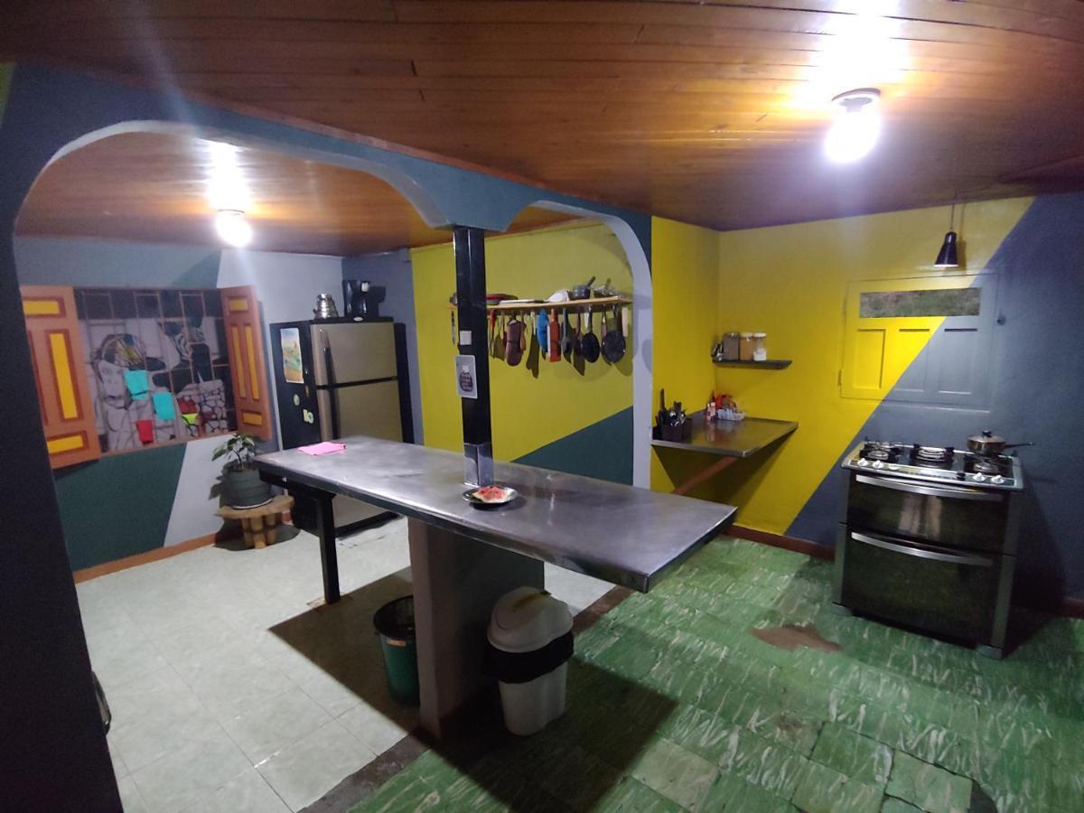 Casa Kayam Art Hostel Coliving Coworking Guatapé Eksteriør bilde