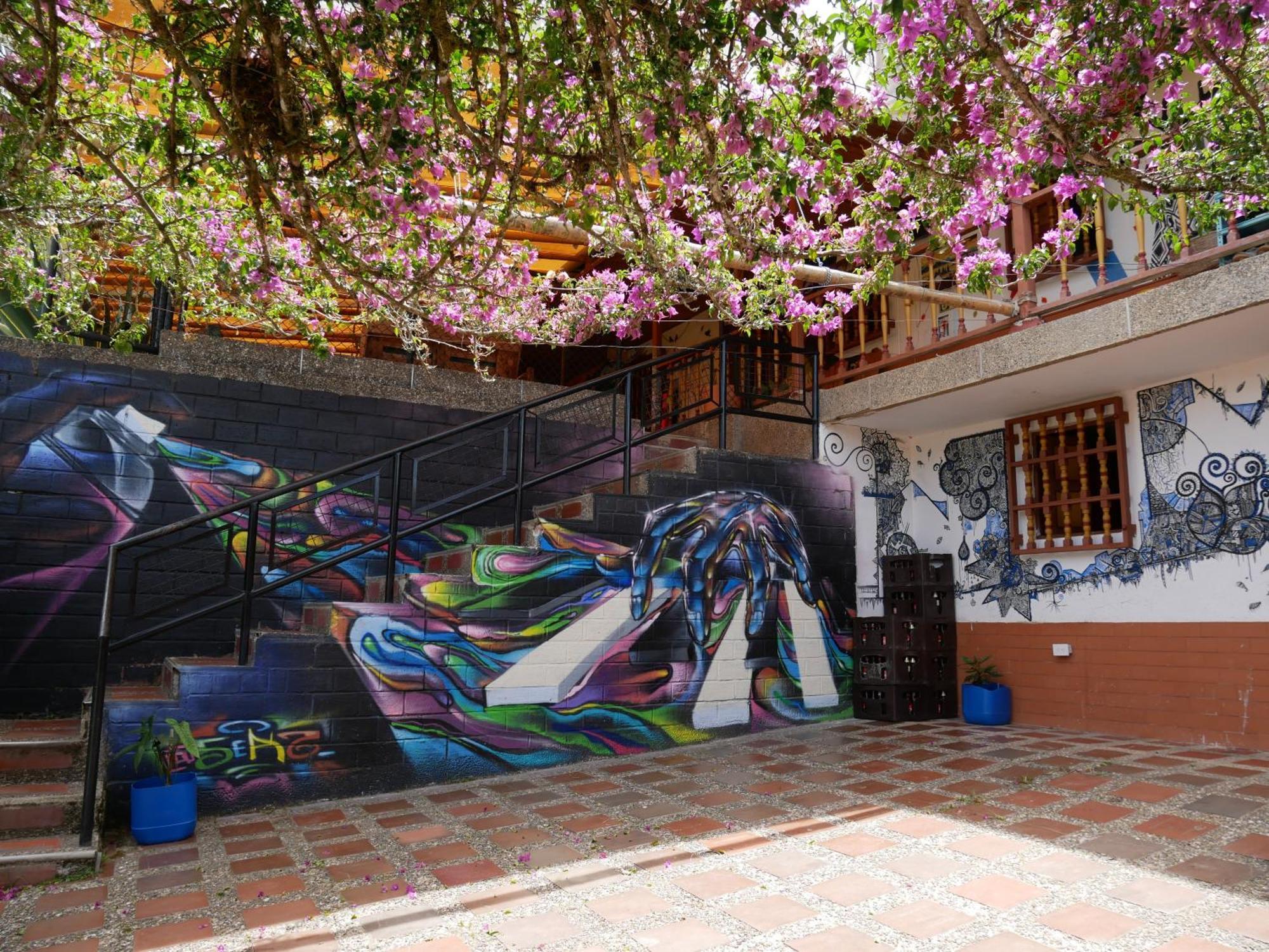 Casa Kayam Art Hostel Coliving Coworking Guatapé Eksteriør bilde