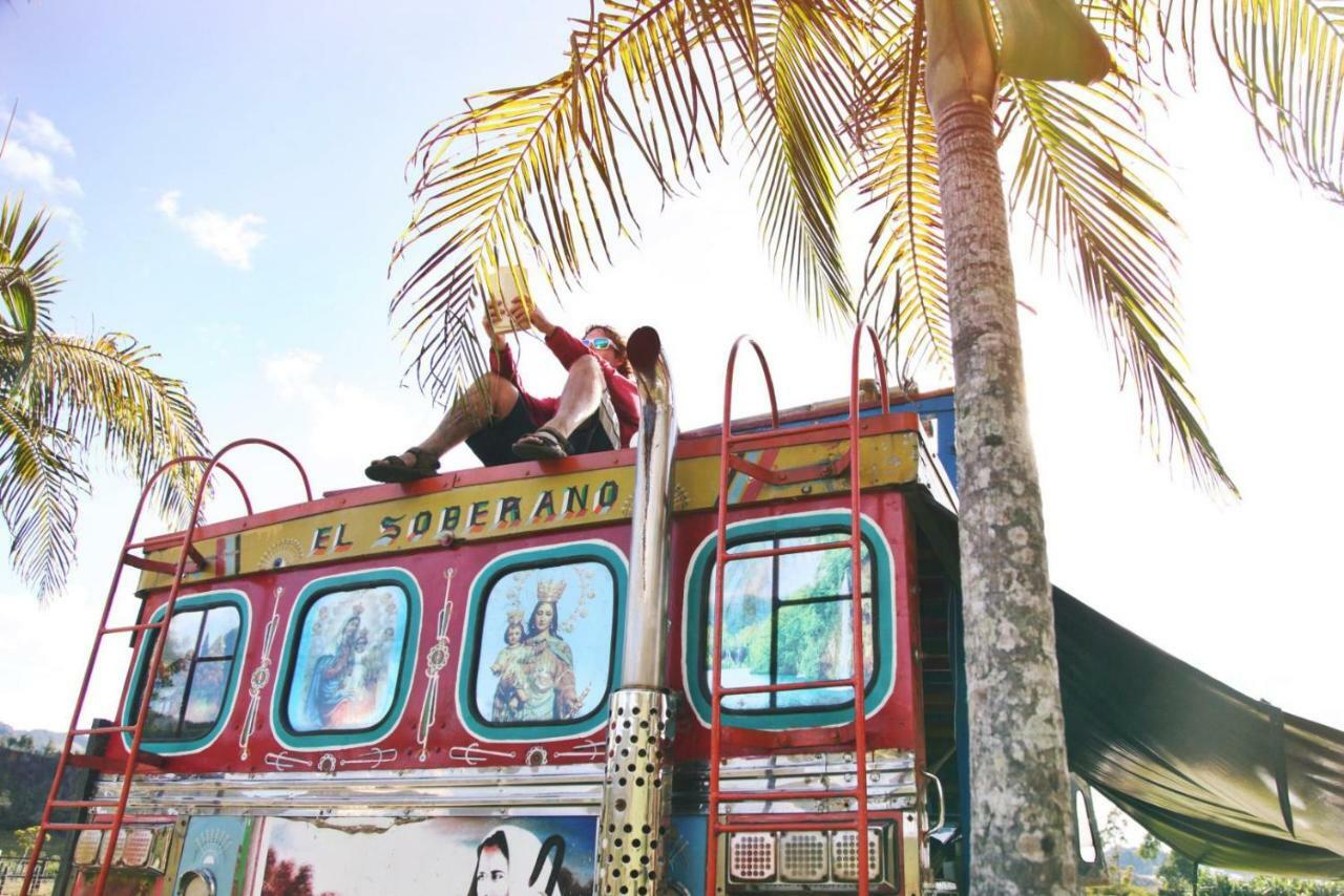 Casa Kayam Art Hostel Coliving Coworking Guatapé Eksteriør bilde